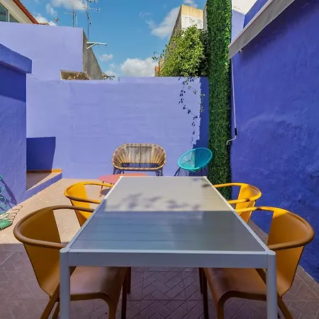 Fonz Patio House 세투발